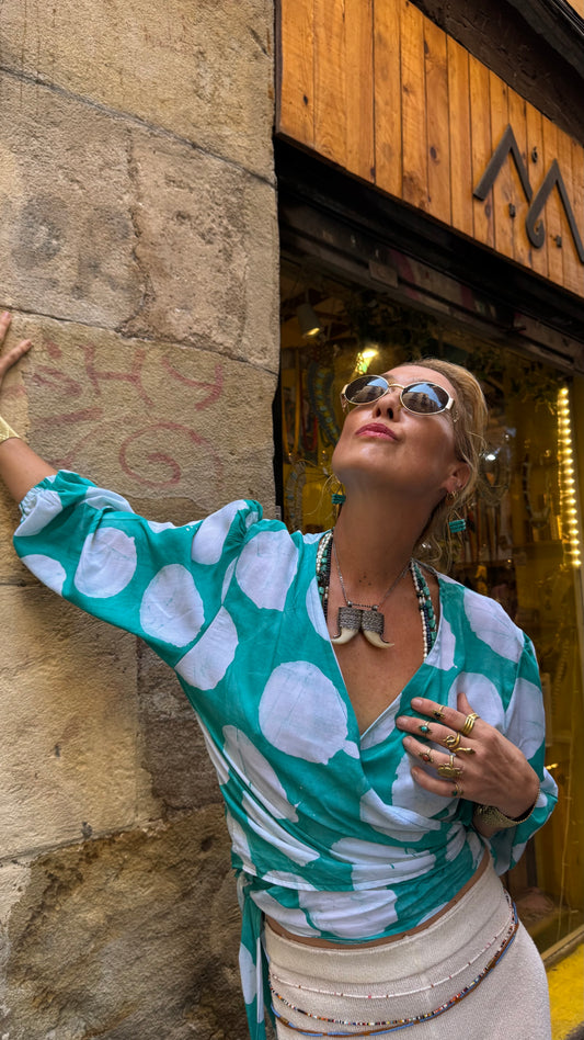 Tikiti 100% Bamboo blouse